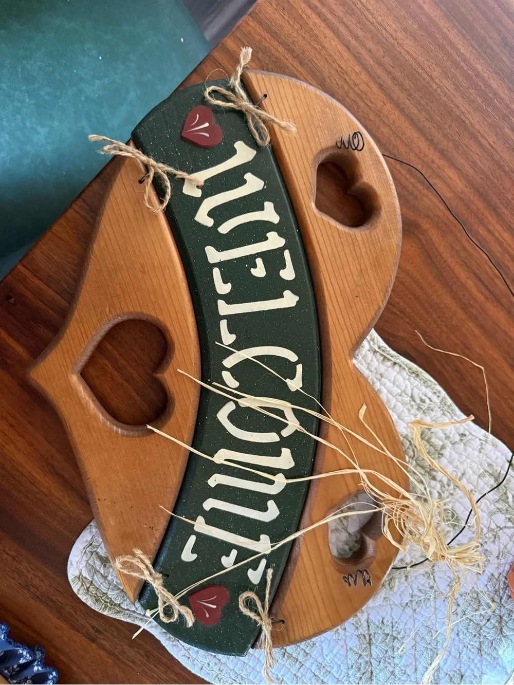 Welcome Heart Door Sign - Rustic Brown and Green Home Holiday Decor